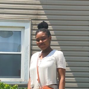 Meet your Posher, Casey